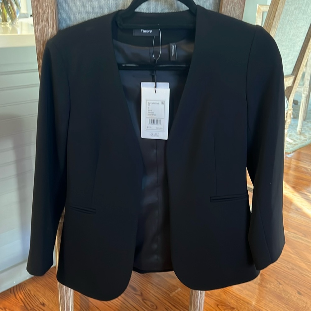 Brand New with Tags-Theory Crepe Blazer